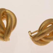 Ohrringe vom Goldschmiedeatelier Jimenez-Hildenbrand
